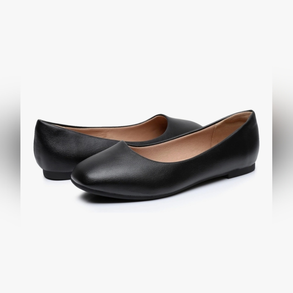 NIB TWO SIZE FEET Women's Black PU Leather Tile-Toe Flat Shoe- 7.5 & 8- Classic